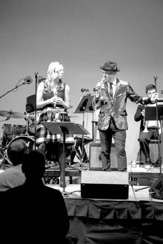 Humbert's show raises funds for venues | News, Sports, Jobs - Vimarsana News